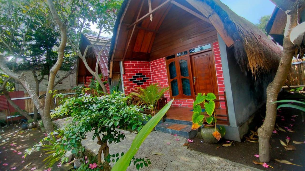 Hotel Maxal Bungalow Gili Air Esterno foto