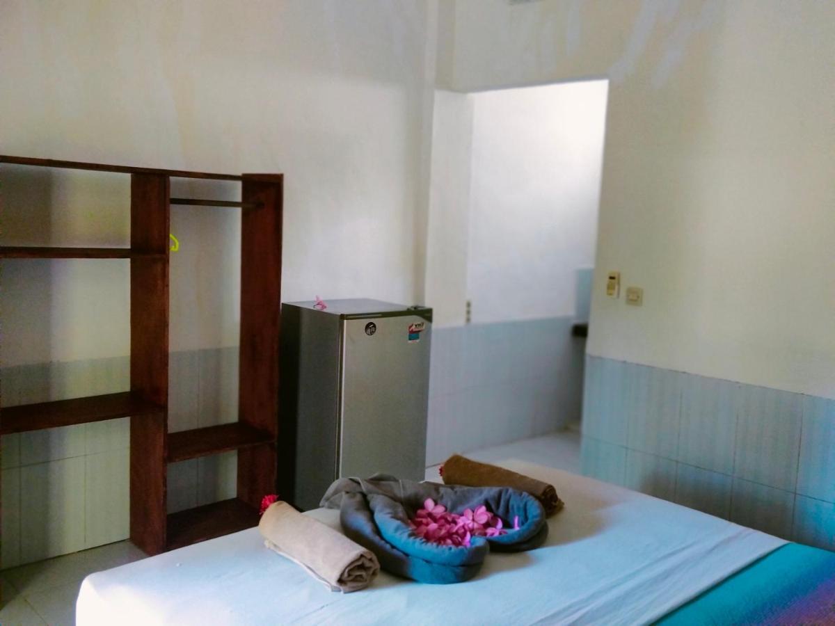 Hotel Maxal Bungalow Gili Air Esterno foto
