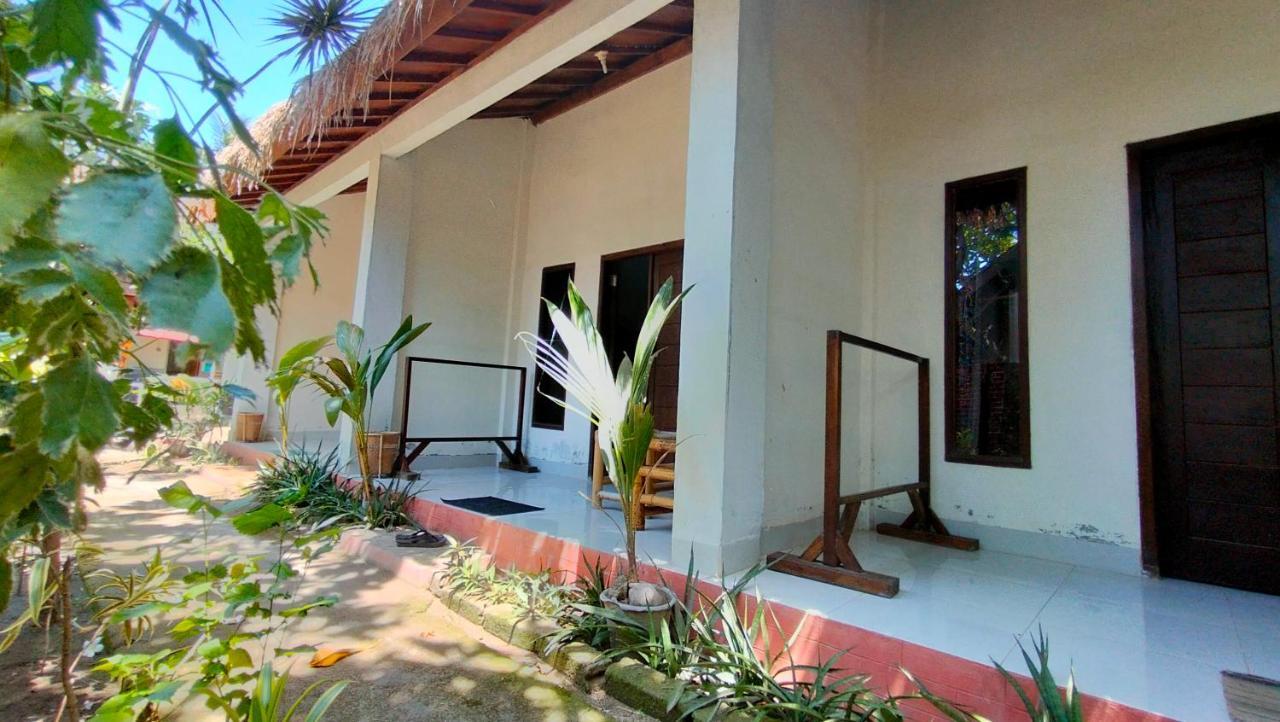 Hotel Maxal Bungalow Gili Air Esterno foto