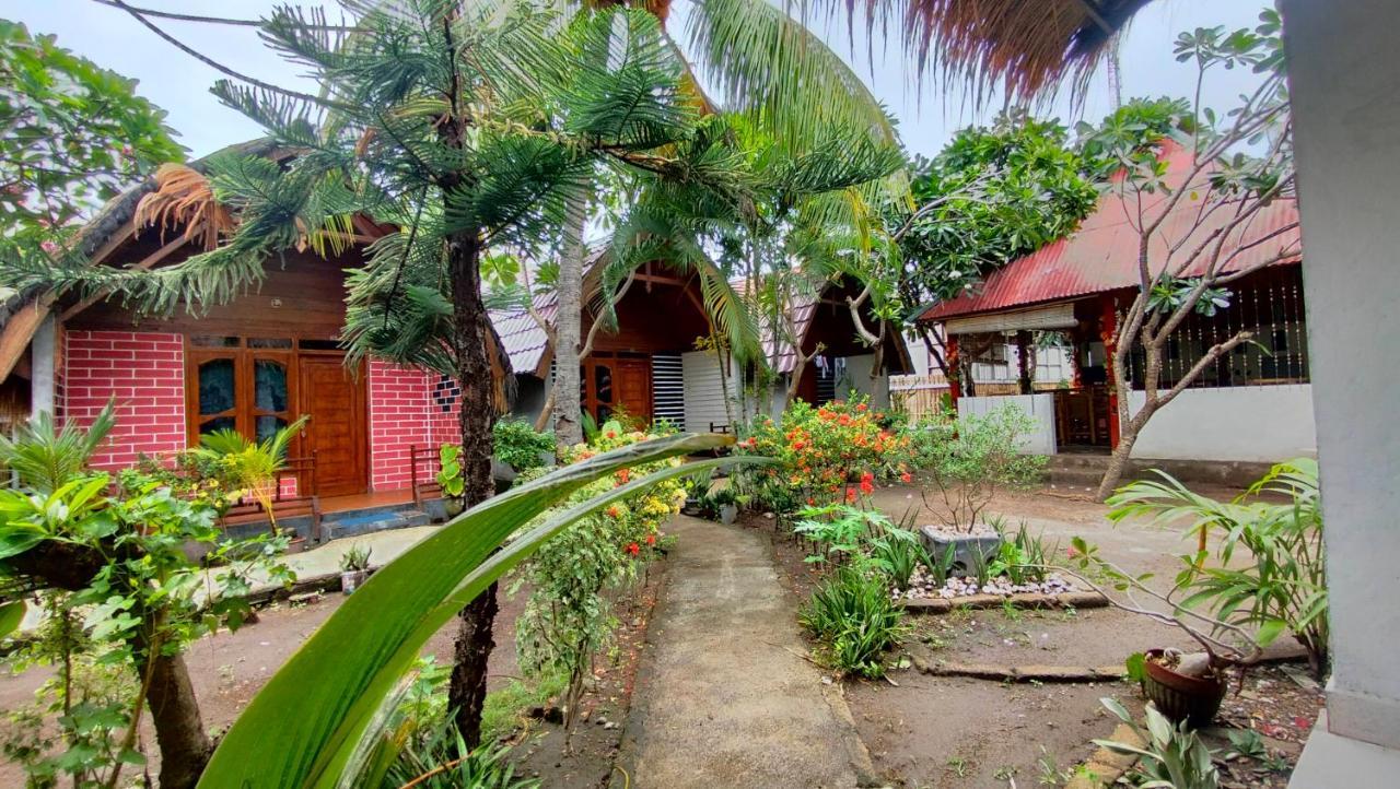 Hotel Maxal Bungalow Gili Air Esterno foto